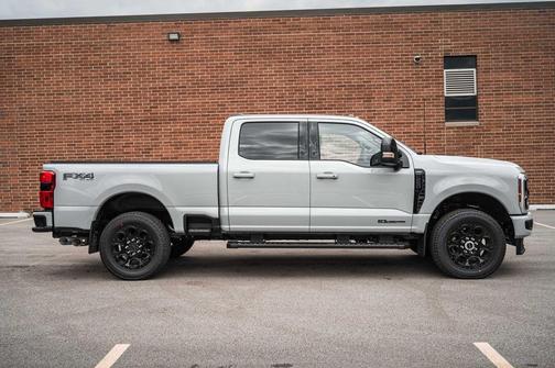 Avalanche 2026 Ford F-250 Lariat
