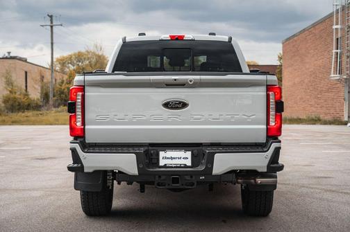 Avalanche 2026 Ford F-250 Lariat