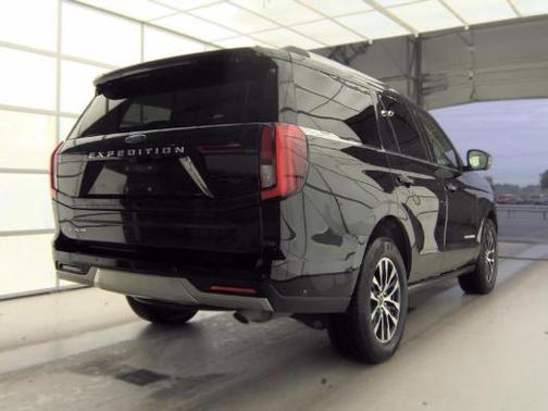 Black Metallic 2025 Ford Expedition Platinum