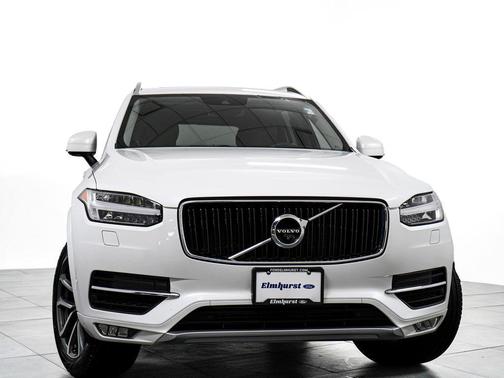 Ice White 2019 Volvo XC90 T6 Momentum