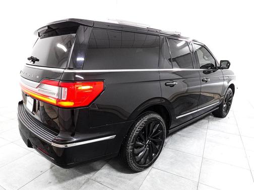 Infinite Black 2021 Lincoln Navigator Reserve