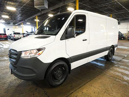 2025 Mercedes-Benz Sprinter 2500 Standard Roof