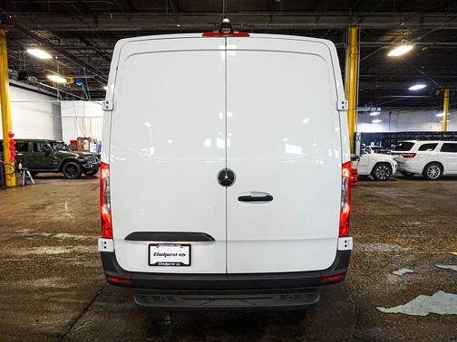 2025 Mercedes-Benz Sprinter 2500 Standard Roof