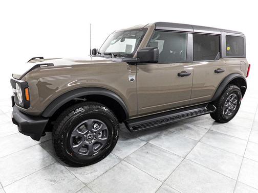 Gray 2026 Ford Bronco Big Bend