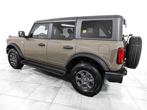 Gray 2026 Ford Bronco Big Bend