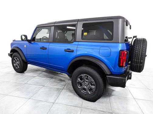 Velocity Blue Metallic 2026 Ford Bronco Big Bend