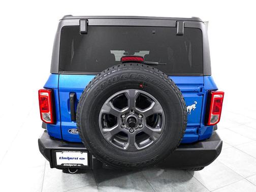 Velocity Blue Metallic 2026 Ford Bronco Big Bend