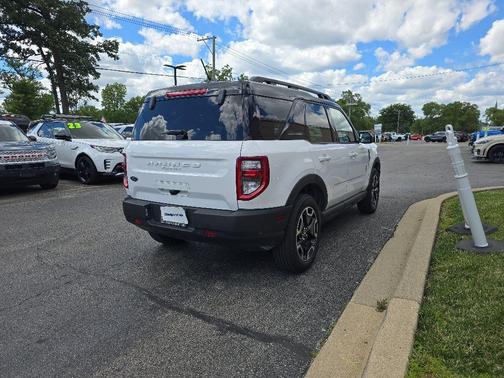 Oxford White 2024 Ford Bronco Sport Outer Banks