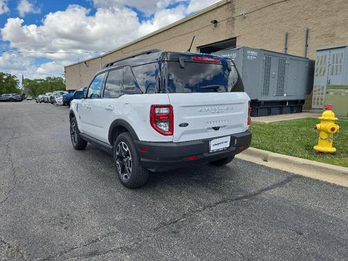Oxford White 2024 Ford Bronco Sport Outer Banks
