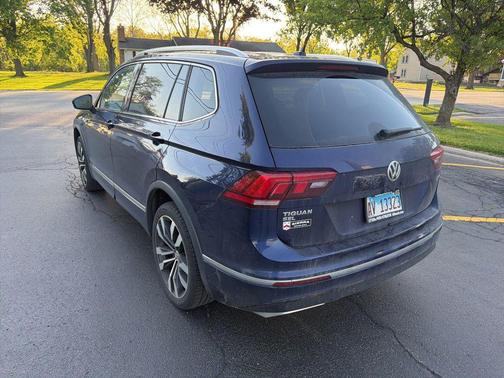 Atlantic Blue Metallic 2021 Volkswagen Tiguan 2.0T SEL R-Line 4MOTION