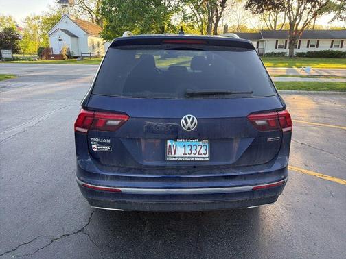 Atlantic Blue Metallic 2021 Volkswagen Tiguan 2.0T SEL R-Line 4MOTION