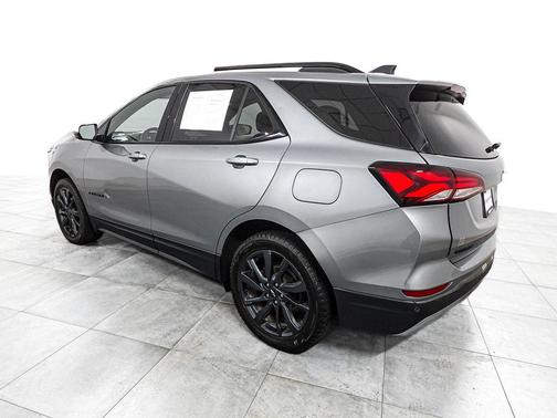 Sterling Gray Metallic 2023 Chevrolet Equinox AWD RS