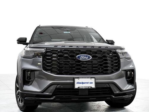 Gray 2026 Ford Explorer ST-Line