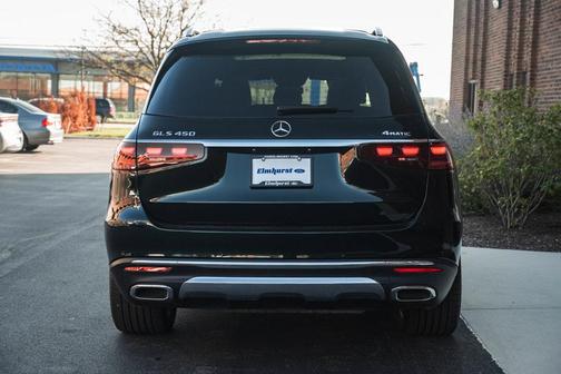Green 2025 Mercedes-Benz GLS 450 4MATIC