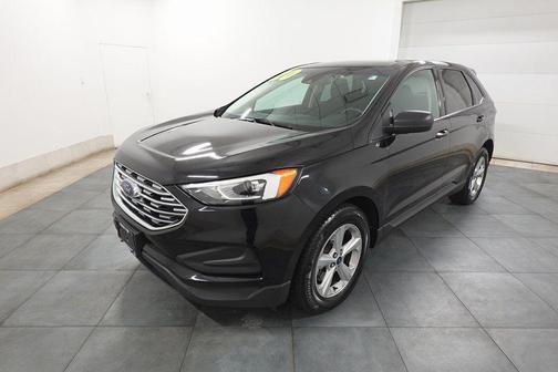 2020 Ford Edge SE