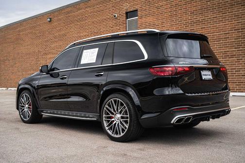 Obsidian Black Metallic 2025 Mercedes-Benz AMG GLS 63 Base