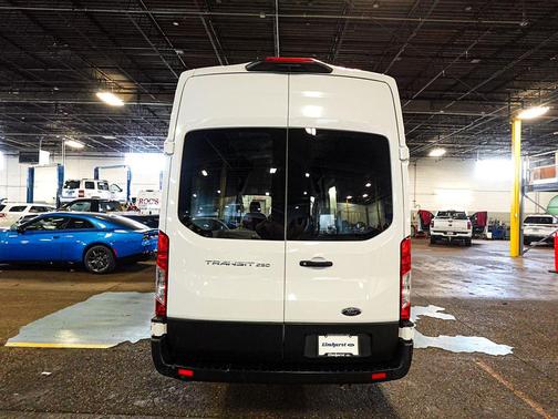 Oxford White 2023 Ford Transit-250 Base