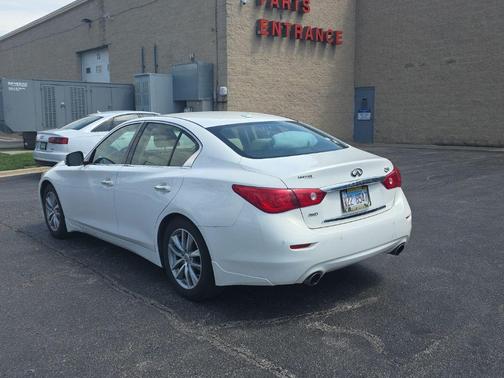 Moonlight White 2015 INFINITI Q50 Hybrid Premium