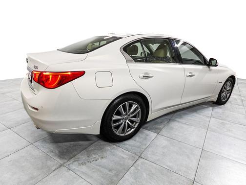 Moonlight White 2015 INFINITI Q50 Hybrid Premium