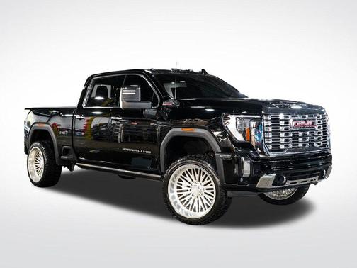 Onyx Black 2025 GMC Sierra 2500 Denali