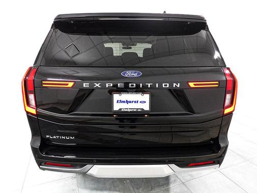 Black Metallic 2025 Ford Expedition Platinum