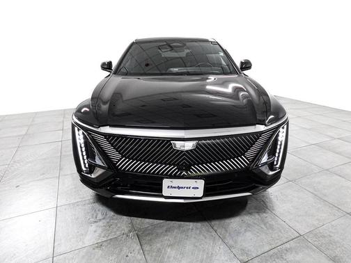 Stellar Black Metallic 2024 Cadillac LYRIQ Luxury