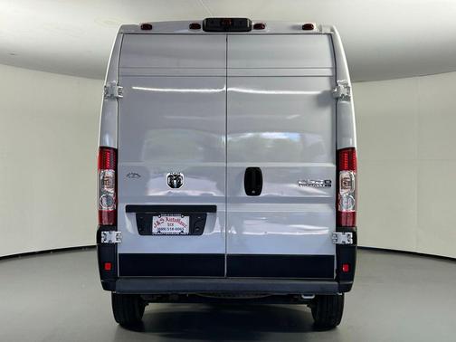 Bright White Clearcoat 2024 RAM ProMaster 2500 Tradesman