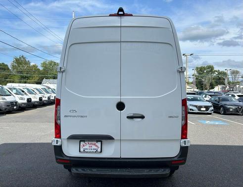 2023 Mercedes-Benz Sprinter 1500 Standard Roof 4-Cyl Gas