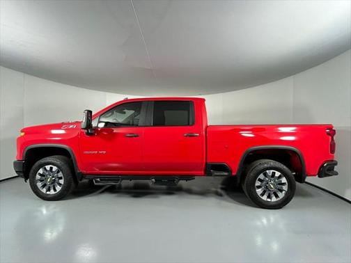 2024 Chevrolet Silverado 2500 Custom