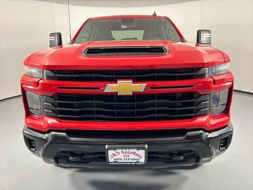 2024 Chevrolet Silverado 2500 Custom
