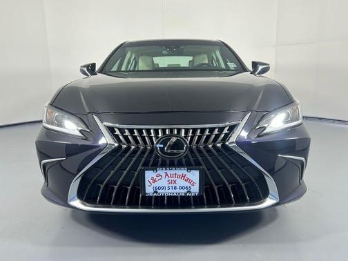 2024 Lexus ES 350 Base