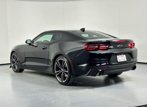 2021 Chevrolet Camaro RWD Coupe LT1