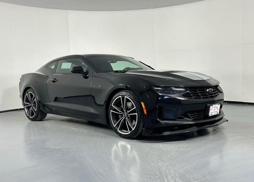 2021 Chevrolet Camaro RWD Coupe LT1