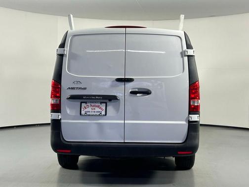 2023 Mercedes-Benz Metris Base