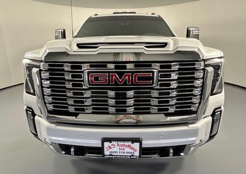 2024 GMC Sierra 3500 Denali
