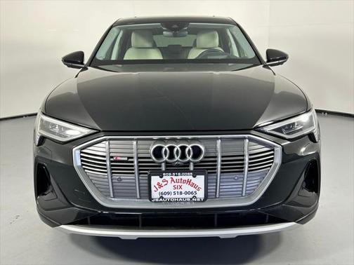 2021 Audi e-tron Sportback Prestige