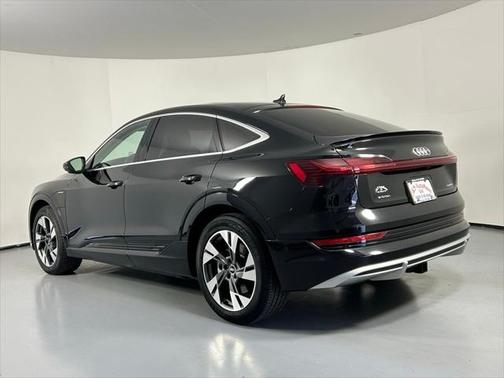 2021 Audi e-tron Sportback Prestige