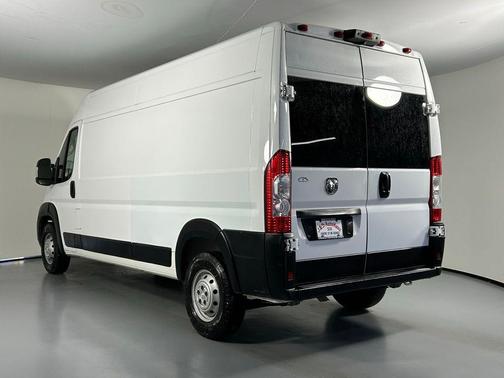 Bright White Clearcoat 2023 RAM ProMaster 2500 High Roof