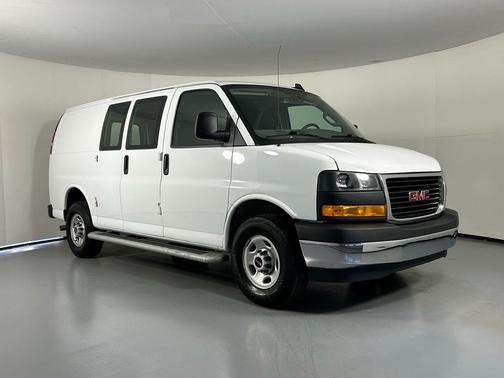 2024 GMC Savana 2500 Work Van