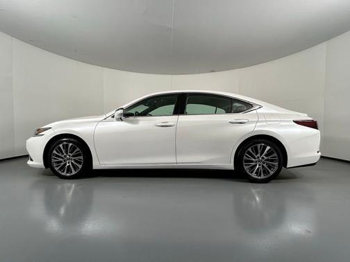 2019 Lexus ES 350 Base