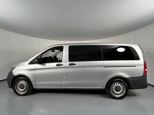 2019 Mercedes-Benz Metris Base