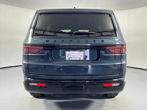 2024 Jeep Wagoneer Series II Carbide 4x4