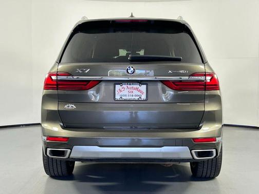2020 BMW X7 xDrive40i
