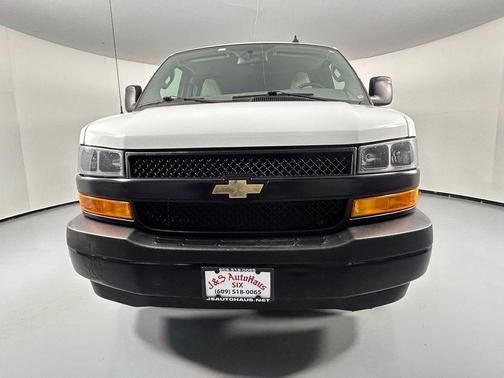 2023 Chevrolet Express 3500 RWD 3500 Extended Wheelbase LS