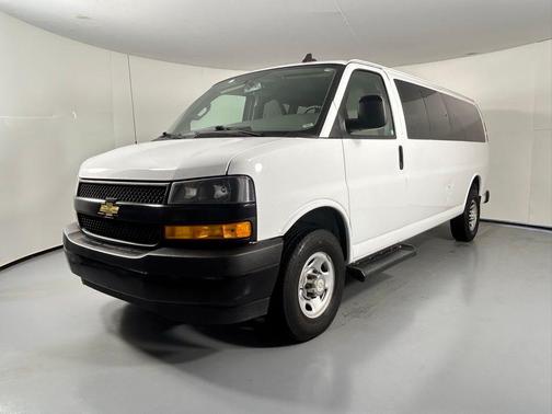 2023 Chevrolet Express 3500 RWD 3500 Extended Wheelbase LS