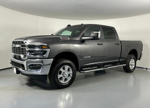 Granite Crystal Metallic Clearcoat 2026 RAM 2500 Big Horn Crew Cab 4x4 6'4' Box