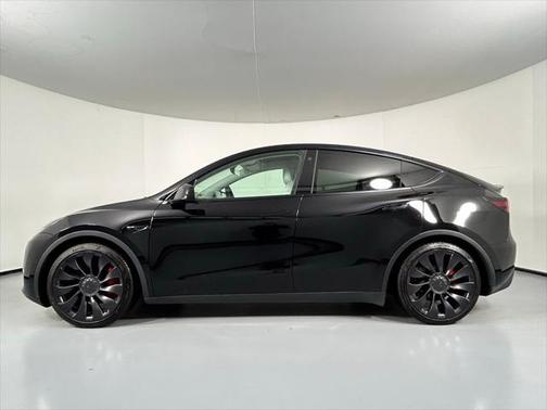 2022 Tesla Model Y Performance Dual Motor All-Wheel Drive