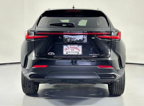 2022 Lexus NX 350h Premium