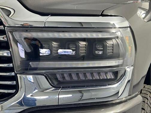 2024 RAM 2500 Laramie Crew Cab 4x4 6'4' Box