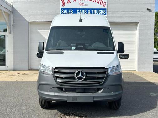 2025 Mercedes-Benz Sprinter 2500 High Roof